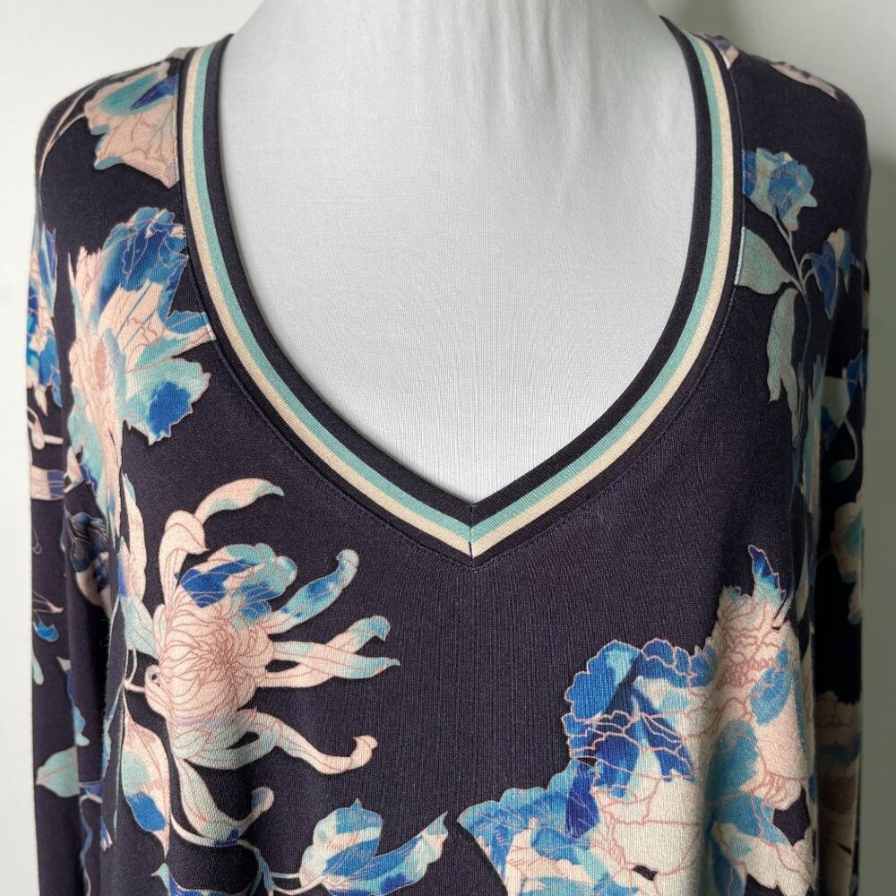 Johnny Was Women's Blue Purple Chryssy Long Sleeve V-Neck Blouse Size Large - Picture 2 of 7